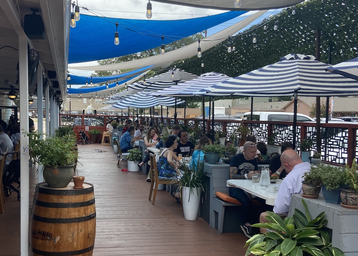 The comfortable outdoor patio at d'Alba in Garden Oaks. | Photo by d'Alba