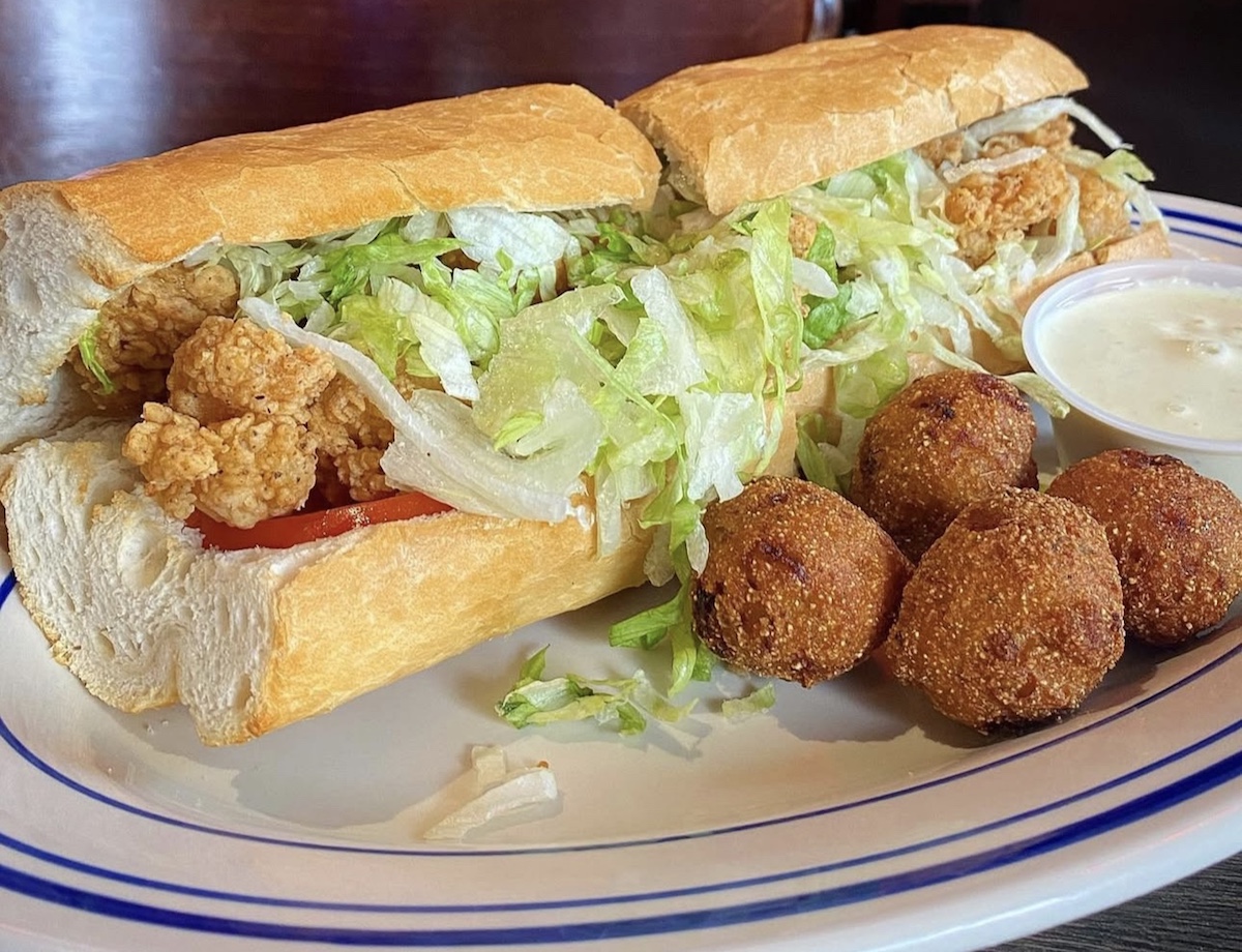 IMG_5101 - DiningOut Houston Fried shrimp po'boy at Ragin' Cajun. | Photo by Megha McSwain